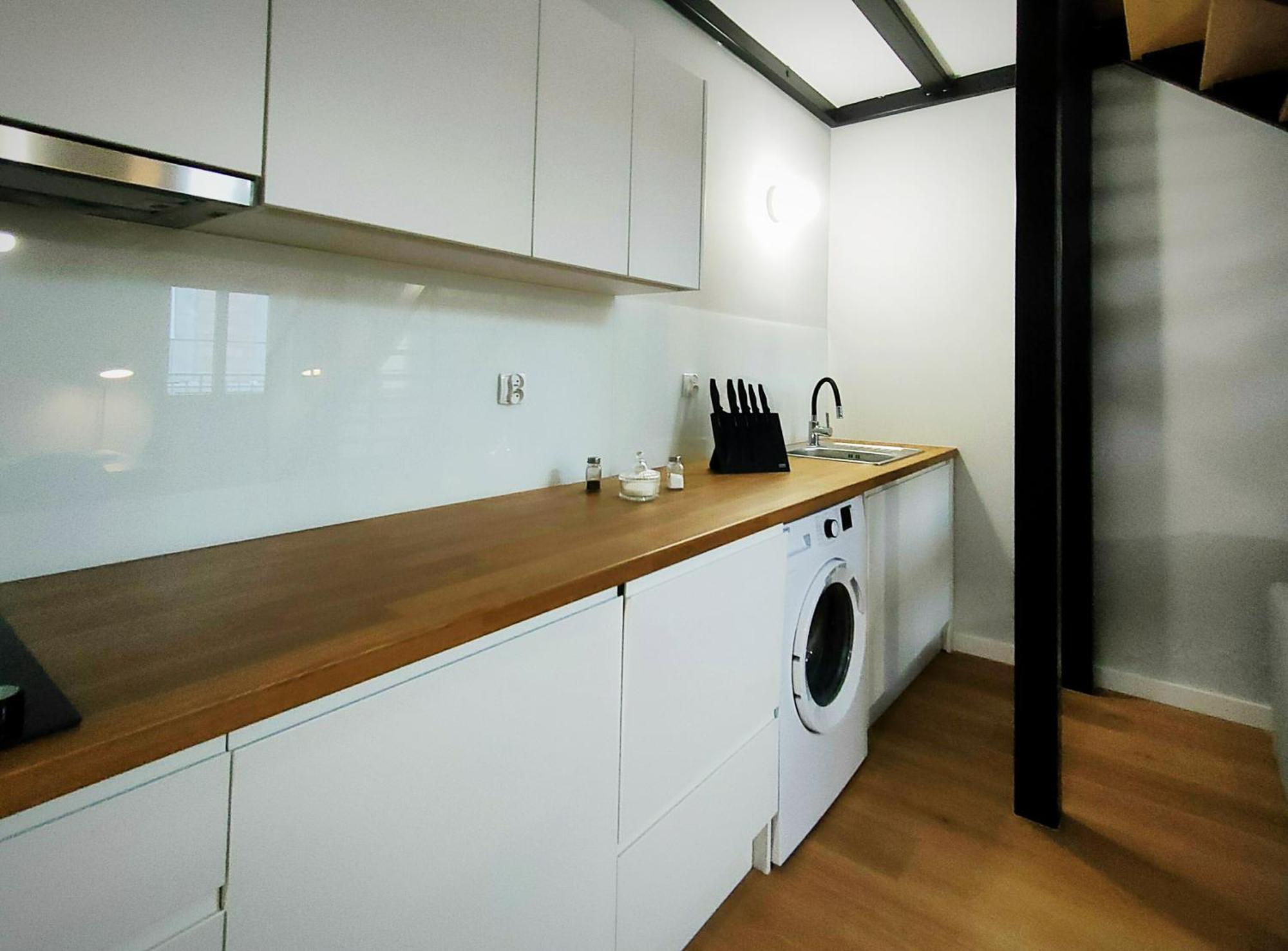 Hugo Vip Apartments Краков Экстерьер фото